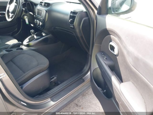 KNDJN2A25J7596071 KIA Soul