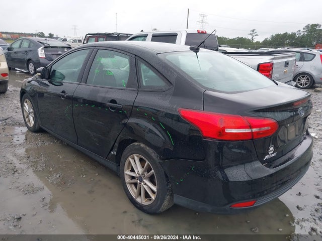 1FADP3FE3GL248114 Ford FOCUS SE