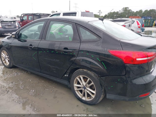 1FADP3FE3GL248114 Ford FOCUS SE