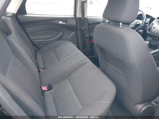 1FADP3FE3GL248114 Ford FOCUS SE