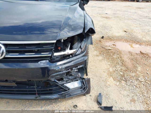 3VV3B7AX7KM083102 Volkswagen Tiguan 2.0t Se/2.0t Sel/2.0t Sel R-line/2.0t Sel R-line Black