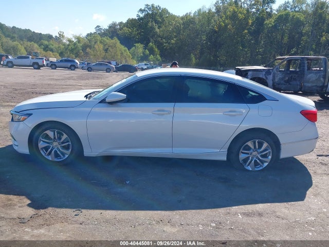 Honda ACCORD LX 2018 1HGCV1F19JA036416 Image 14