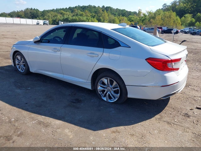 Honda ACCORD LX 2018 1HGCV1F19JA036416 Image 3