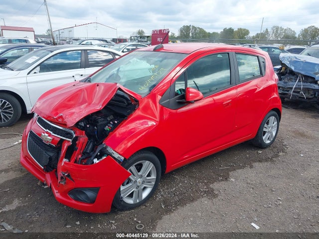 Chevrolet Spark 1lt Cvt 2015 KL8CD6S90FC719796 Image 2