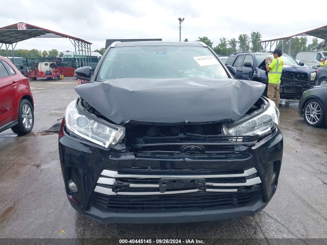 Toyota Highlander Xle 2017 5TDJZRFH8HS442657 Image 12