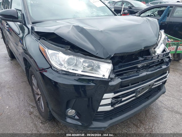 Toyota Highlander Xle 2017 5TDJZRFH8HS442657 Image 17