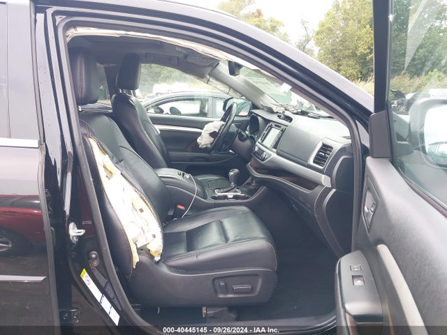 Toyota Highlander Xle 2017 5TDJZRFH8HS442657 Image 5