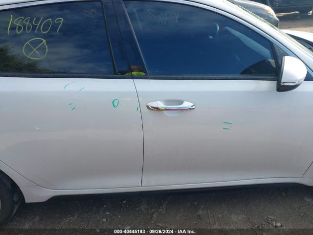 5XXGW4L24JG188409 KIA Optima Sx Turbo