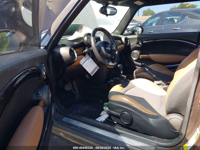 2011 MINI COOPER WMWSU3C53BT094900 Photo 4