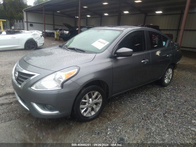 Nissan Versa 1.6 Sv 2018 3N1CN7AP2JL881570 Image 2