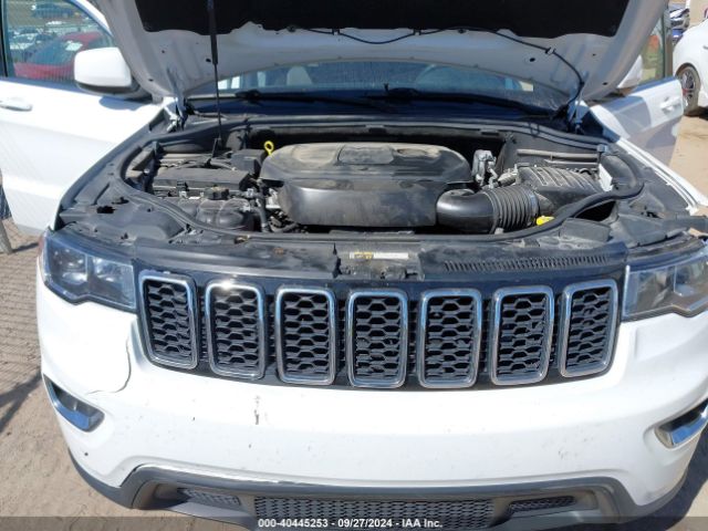 1C4RJFAG0KC728048 Jeep Grand Cherokee Laredo E 4x4
