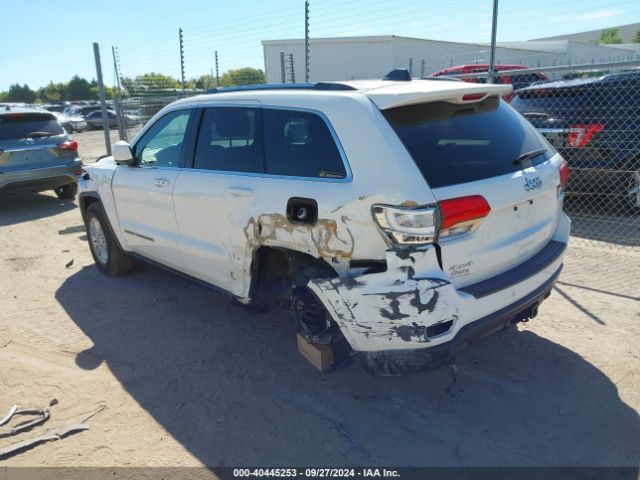 1C4RJFAG0KC728048 Jeep Grand Cherokee Laredo E 4x4