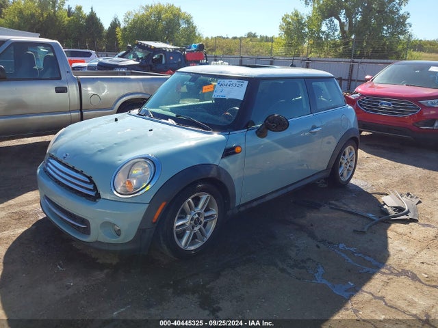 2013 MINI HARDTOP WMWSU3C56DT682437 Photo 1
