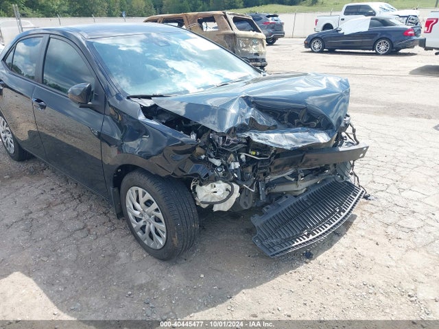 Toyota COROLLA LE 2018 2T1BURHE8JC980103 Image 18
