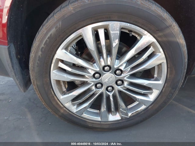 1GYKNCRS0HZ113853 Cadillac Xt5 Premium Luxury