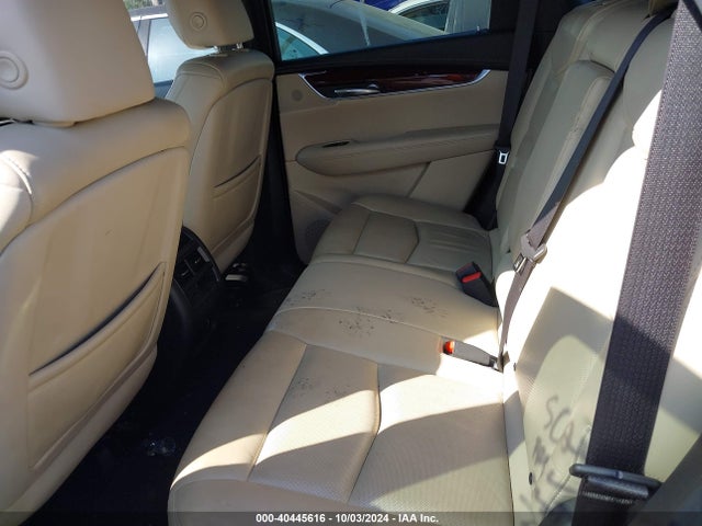1GYKNCRS0HZ113853 Cadillac Xt5 Premium Luxury