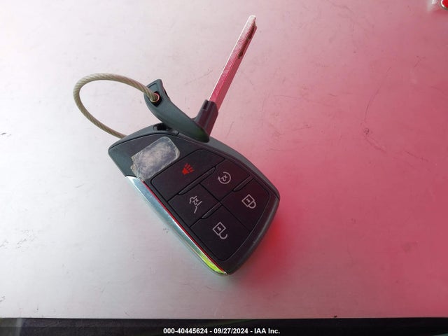 LRBFZNR41PD067579 Buick Envision Essence Fwd