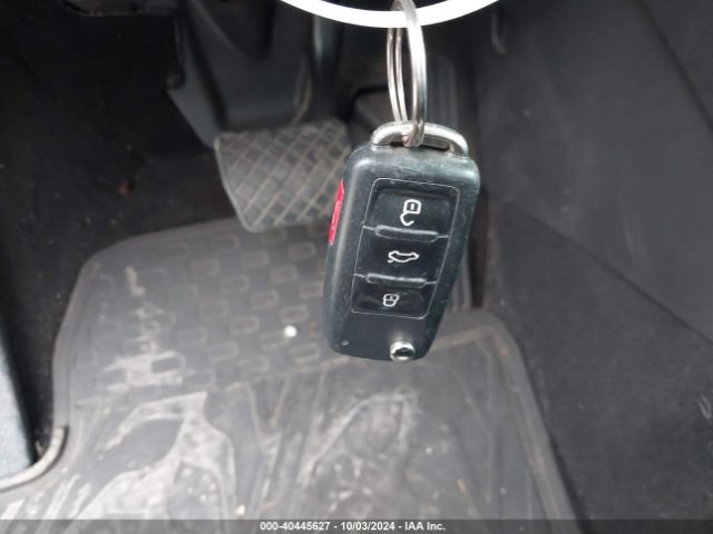 WVGAV7AX1HK054834 Volkswagen Tiguan 2.0t/2.0t S