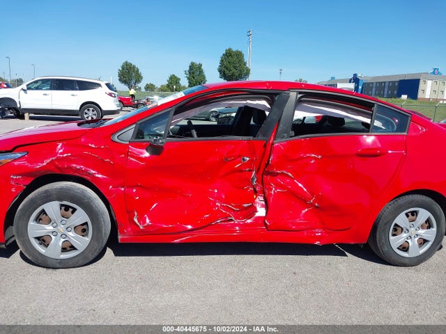 Chevrolet Cruze Ls Auto 2017 1G1BC5SM7H7179386 Image 6
