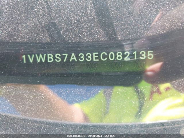 1VWBS7A33EC082135 Volkswagen Passat 1.8t Se