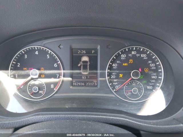 1VWBS7A33EC082135 Volkswagen Passat 1.8t Se