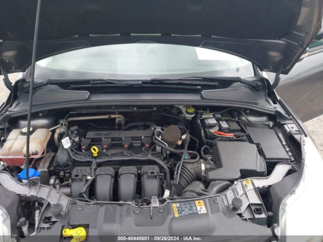 1FADP3F25EL458393 Ford FOCUS SE
