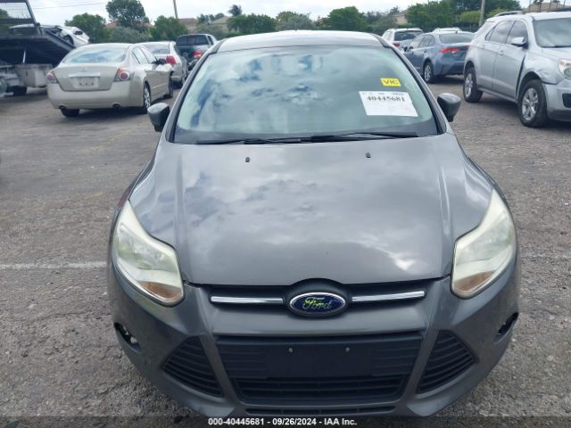 1FADP3F25EL458393 Ford FOCUS SE