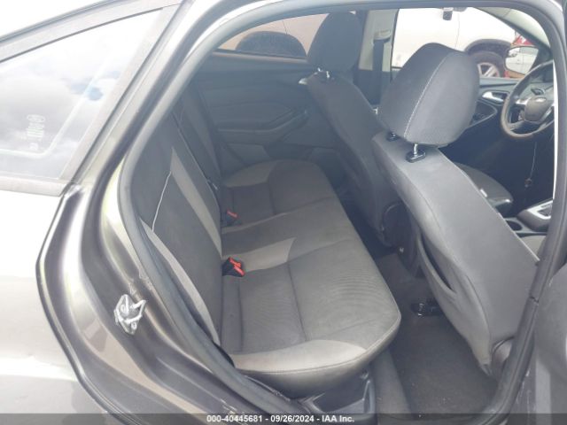 1FADP3F25EL458393 Ford FOCUS SE