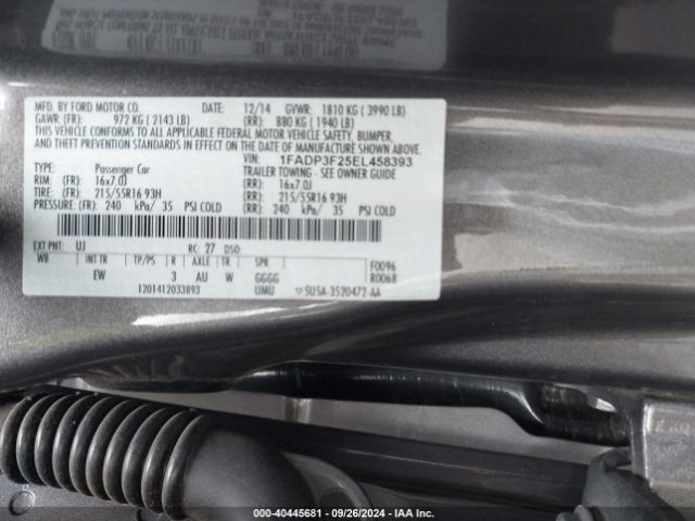 1FADP3F25EL458393 Ford FOCUS SE