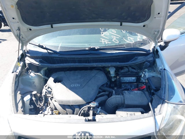 KNADM4A32F6520659 KIA RIO LX