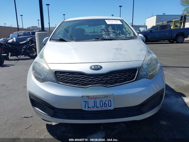 KNADM4A32F6520659 KIA RIO LX