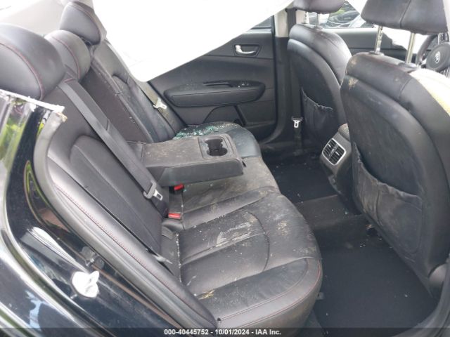 5XXGW4L25HG137754 KIA Optima Sx Turbo