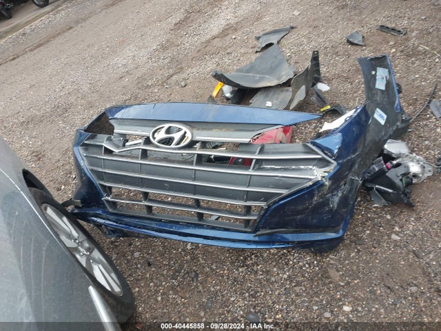 Hyundai ELANTRA SE 2020 5NPD74LF5LH528239 Image 12