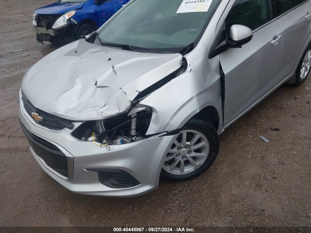 1G1JD5SH0H4148056 Chevrolet Sonic Lt Auto
