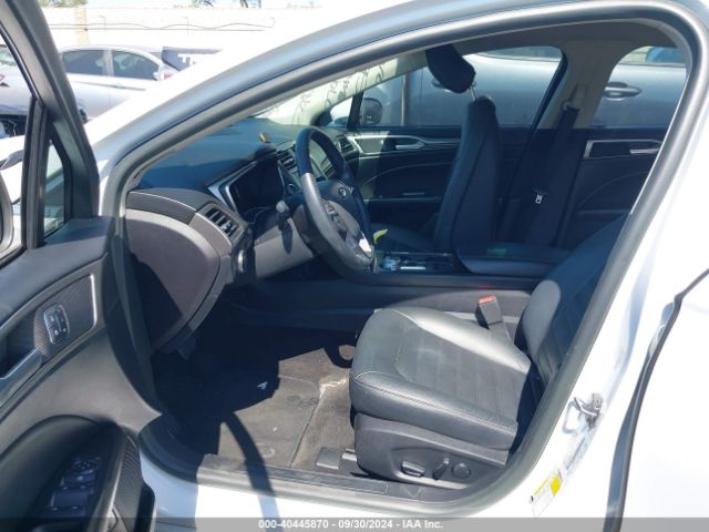 3FA6P0PU1JR167540 Ford Fusion Energi Se Luxury