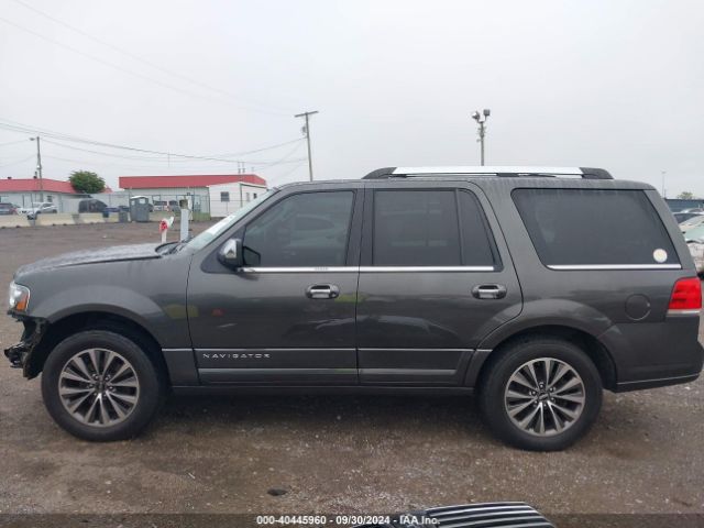 5LMJJ2JT9GEL03337 Lincoln Navigator Select