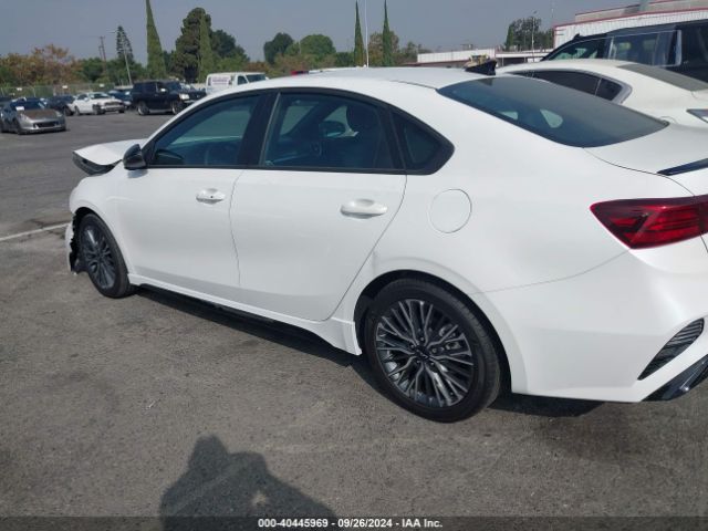 3KPF54AD8RE717710 KIA Forte Gt-line