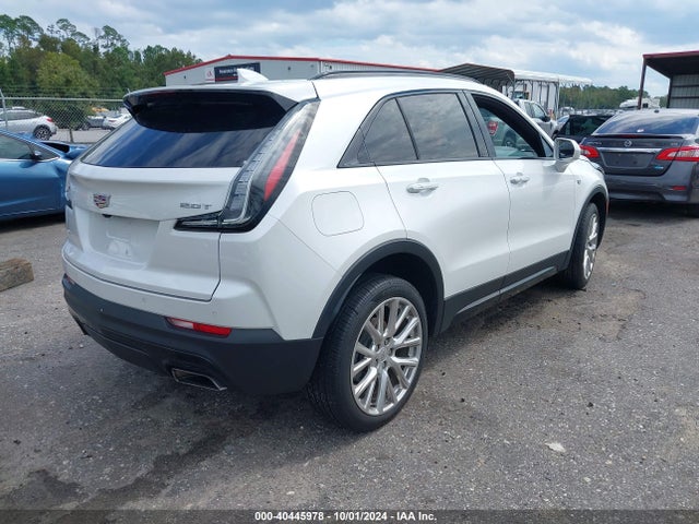 2019 CADILLAC XT4 1GYFZFR44KF198519 Photo 3