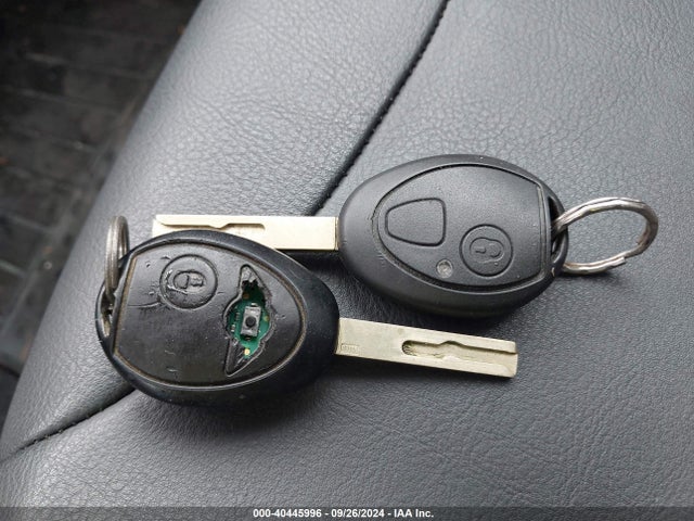 2004 MINI COOPER S WMWRE33444TD84166 Photo 10