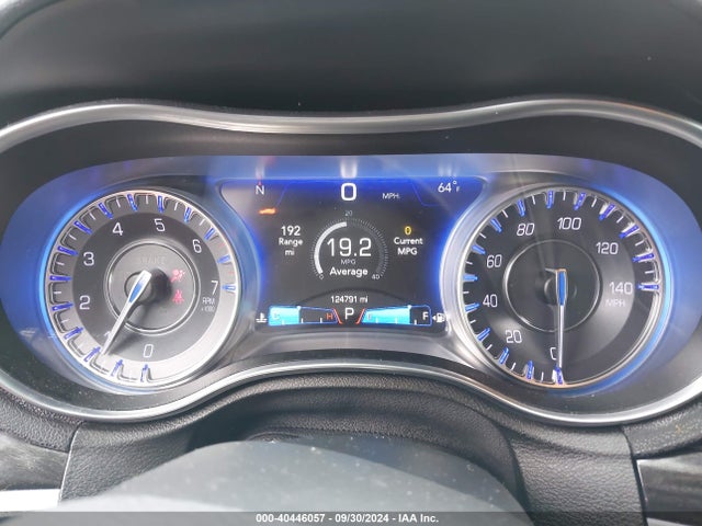 Chrysler 300 Anniversary Edition 2016 2C3CCAAG6GH170539 Image 7