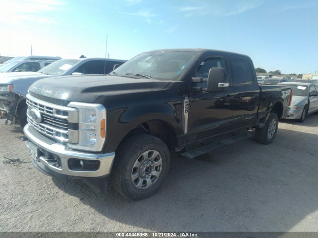 Ford F-250 Xlt 2023 1FT7W2BN1PEC57974 Image 2