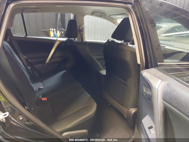 Toyota RAV4 LE 2015 2T3BFREV6FW337955 Image 8