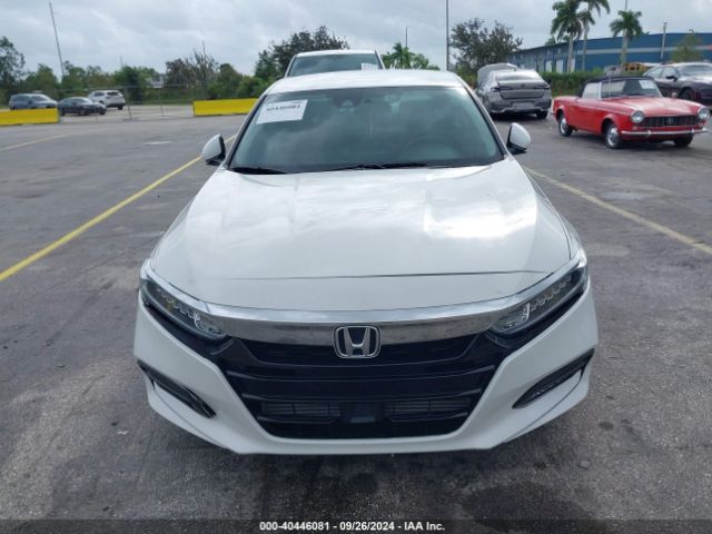 1HGCV1F16KA017579 Honda ACCORD LX
