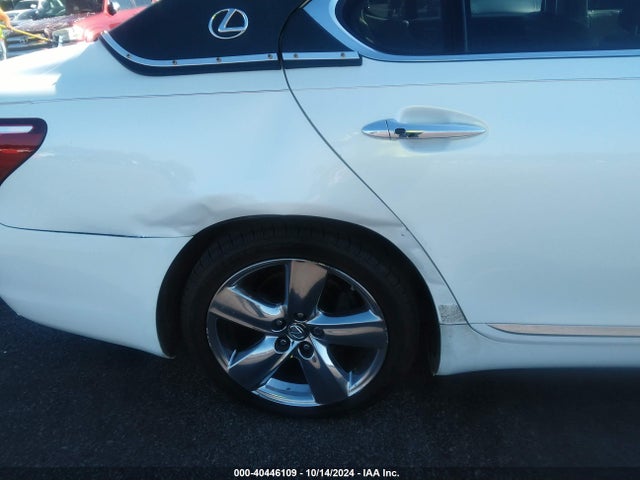 Продажа на аукционе авто 2010 Lexus Ls 460, vin: JTHBL5EF8A5098563, номер лота: 40446109