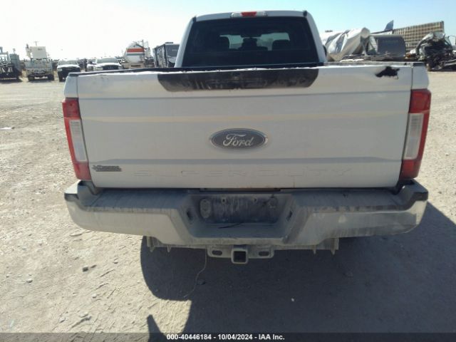 1FT7W2BT5JEC77666 Ford F-250 Xl