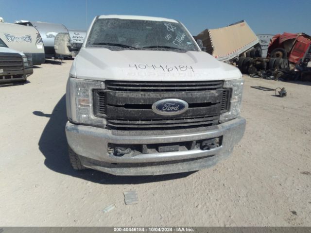 1FT7W2BT5JEC77666 Ford F-250 Xl