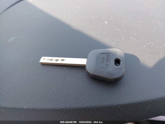 2GNALBEK1G1112040 Chevrolet EQUINOX LS