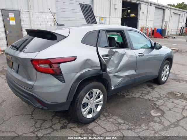 KL77LFE22RC028586 Chevrolet Trax Fwd Sp