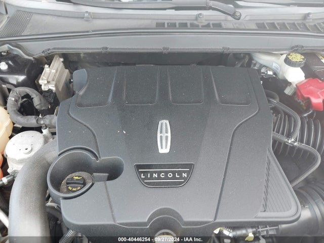 1LN6L9AP0H5627826 Lincoln Continental Black Label