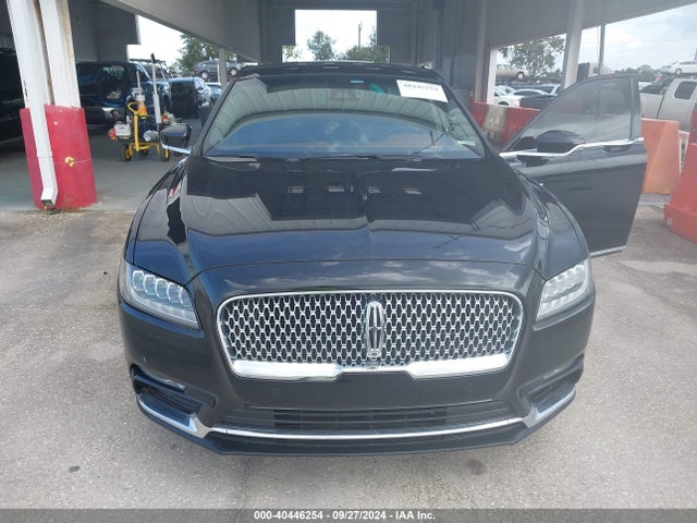 1LN6L9AP0H5627826 Lincoln Continental Black Label